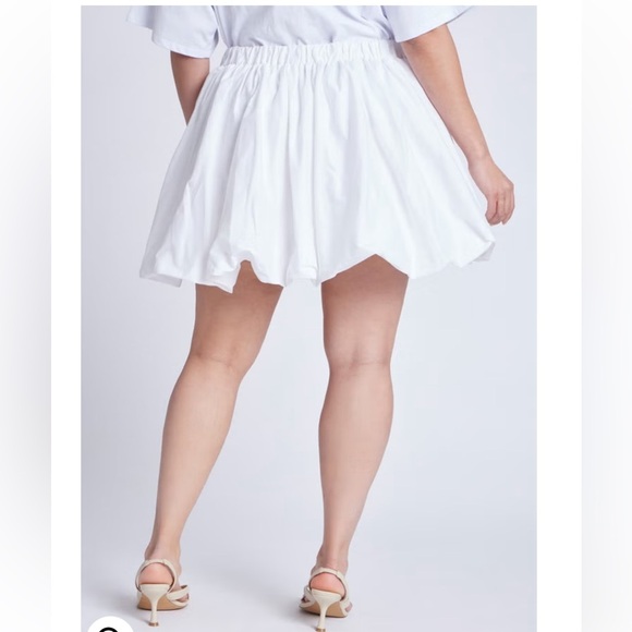 Eloquii Women's White Mini Skirt Bubble Hem size 18 - Picture 6 of 6